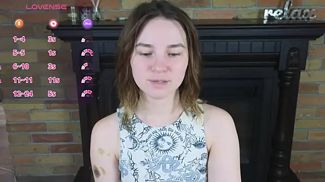 Snapshot of Ellie_Sunset chatting on May 30, 2026, 8:22 am Ellie Sunset online show from May 30, 2026, 8:22 am