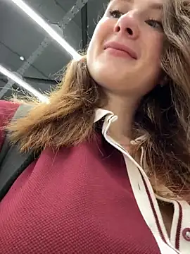 Dina Tease online show from September 21, 2025, 12:51 pm