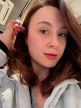 Dina Tease online show from February 9, 2026, 12:09 pm