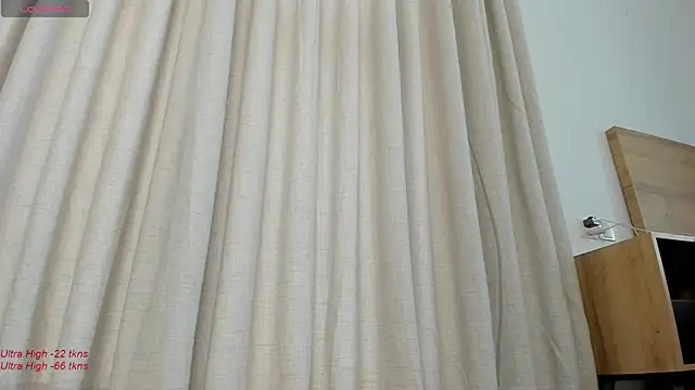 yumisunn online show from January 18, 2025, 3:20 am