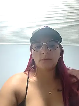 SHARAONELOVE online show from February 4, 2026, 1:55 am