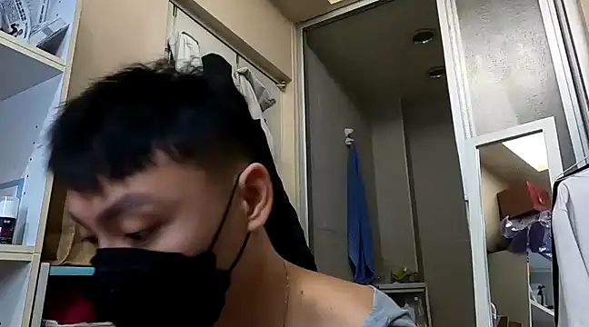 frnk30151 online show from December 10, 2024, 3:44 pm