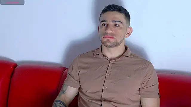 Sexy Alejandro  online show from March 27, 2026, 1:44 pm