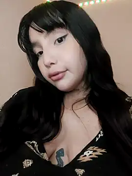 jacksyangeel2 online show from April 12, 2026, 8:19 am