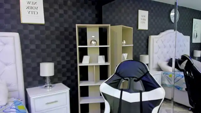 rave connor online show from December 5, 2024, 7:06 pm