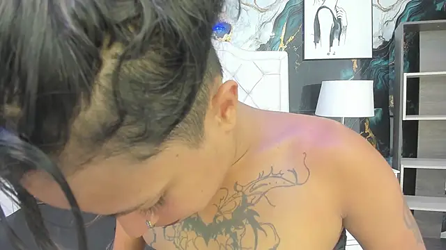 rave connor online show from November 19, 2025, 7:03 pm