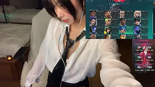 Snapshot of JayJaylov chatting on October 22, 2025, 6:40 pm JayJaylov online show from October 22, 2025, 6:40 pm