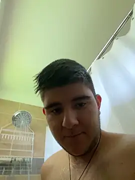 Yann 18 online show from October 26, 2025, 8:59 pm