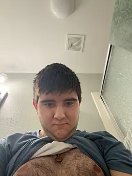 Yann 18 online show from April 30, 2026, 2:40 am