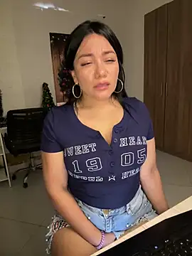 Abril10  online show from December 16, 2024, 3:11 pm