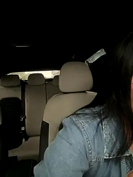 Abril10  online show from October 8, 2025, 12:58 pm