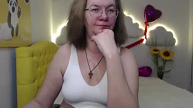 HolyMilfa online show from February 22, 2025, 7:45 am