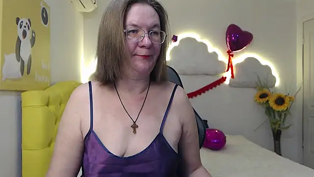 HolyMilfa online show from March 21, 2025, 7:55 am