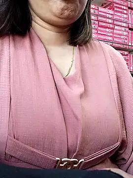 Snapshot of QueenHaryana chatting on March 20, 2025, 10:54 am QueenHaryana online show from March 20, 2025, 10:54 am