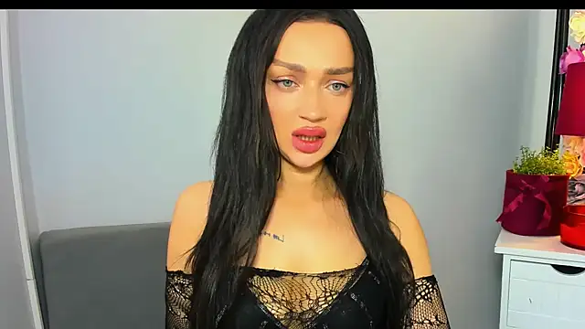 OliviaFantasy online show from April 18, 2026, 8:40 am