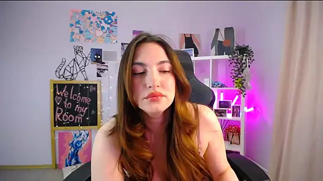 MelissaLovvv online show from March 18, 2025, 8:25 am