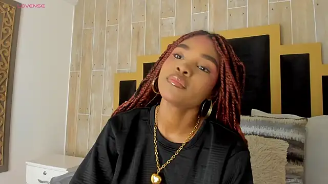 AriaFoster online show from October 19, 2025, 12:11 am