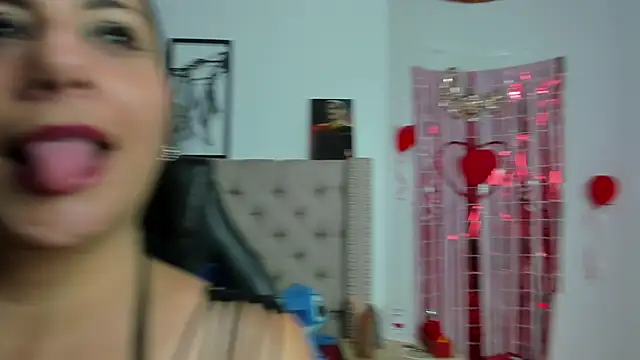 AngeleRoux online show from March 20, 2025, 1:02 am