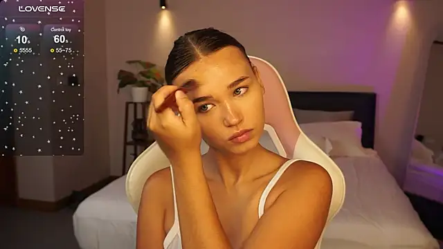 Snapshot of lexicoyy_ chatting on December 15, 2024, 10:28 am lexicoyy online show from December 15, 2024, 10:28 am