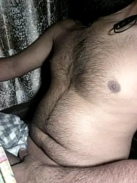 Hot boy Rudra online show from September 23, 2025, 4:32 pm