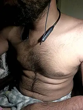 Hot boy Rudra online show from September 28, 2025, 7:14 am