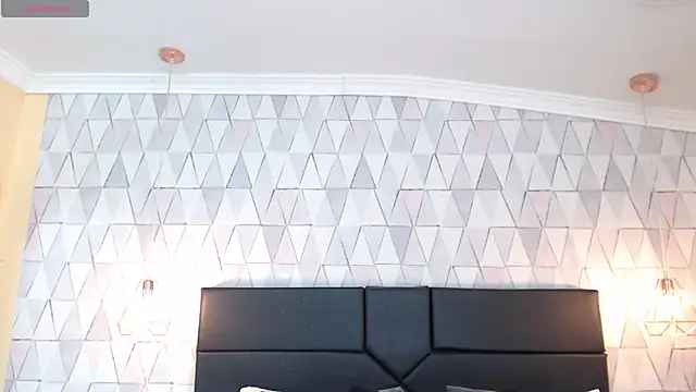 JustinePerry online show from February 13, 2025, 4:00 am