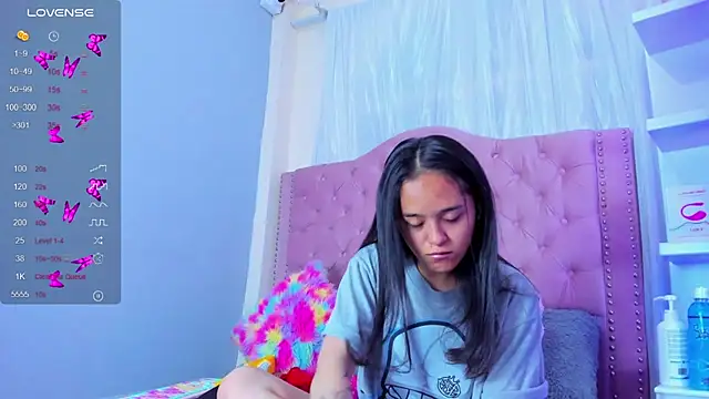 tokito mitsuri online show from December 10, 2024, 1:00 pm