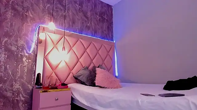 megan 100 online show from January 17, 2025, 6:44 pm