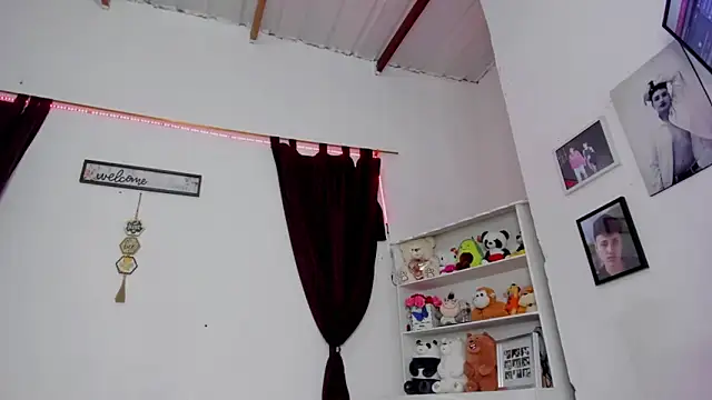 megan 100 online show from October 9, 2025, 7:01 pm