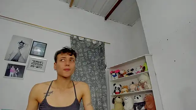 megan 100 online show from February 26, 2026, 5:45 pm