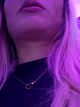 911Calling online show from December 1, 2025, 1:54 am