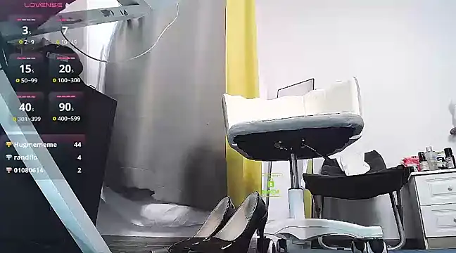 CN-Doudou online show from January 15, 2025, 7:05 am