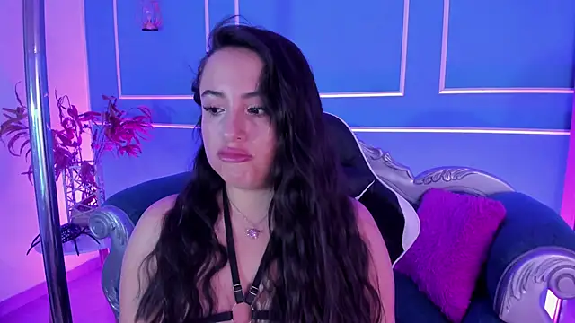 Red star8 online show from December 18, 2025, 11:27 am