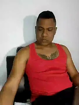 Snapshot of latinblack01 chatting on December 12, 2024, 3:10 am latinblack01 online show from December 12, 2024, 3:10 am