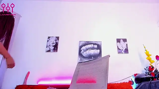 La Perversa69 online show from April 21, 2026, 2:51 am