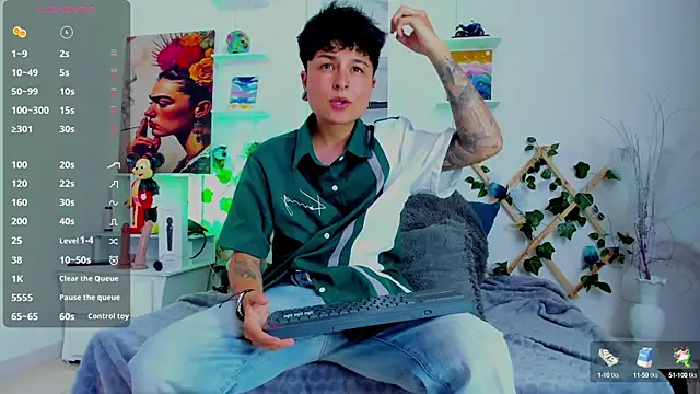 ZuryRamirez  online show from February 19, 2025, 7:05 pm