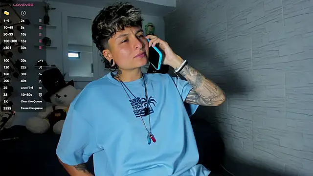 ZuryRamirez  online show from September 13, 2025, 7:57 pm