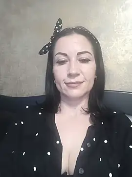 FireLily332 online show from January 26, 2025, 7:09 pm