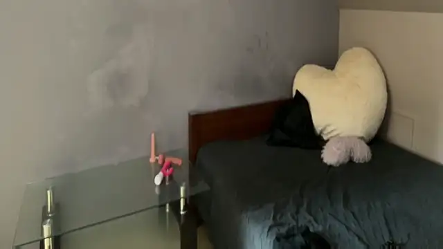 MiliExteraaa online show from September 17, 2025, 12:51 pm