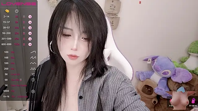 Vaness-a online show from February 19, 2025, 1:06 pm