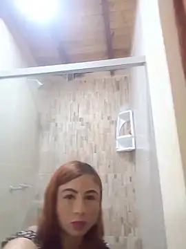 ashley  foxx  online show from November 29, 2025, 2:20 pm