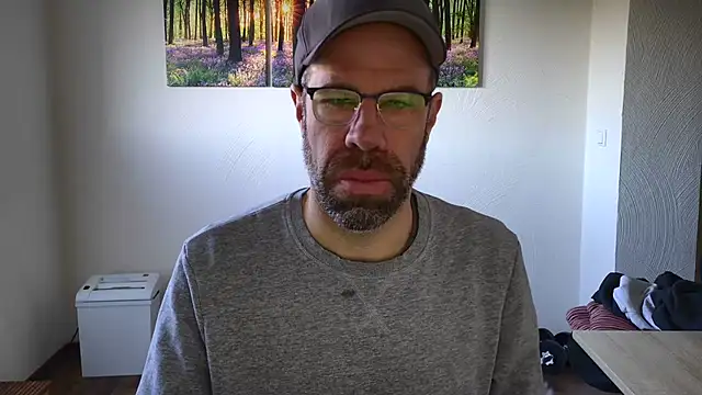 Harry Boldt online show from November 6, 2025, 7:53 am