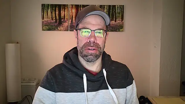 Harry Boldt online show from December 2, 2025, 7:14 am