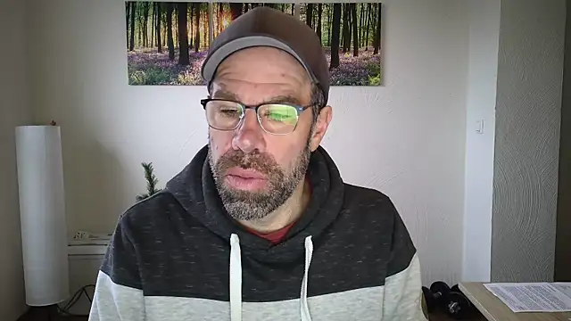 Harry Boldt online show from December 3, 2025, 7:38 am