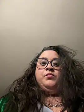 tillymarie34 online show from January 28, 2025, 3:57 am