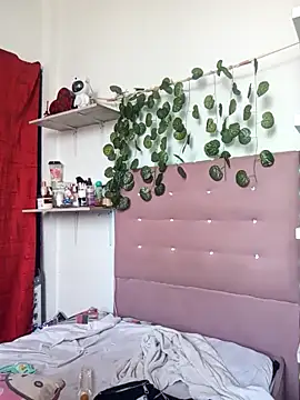 kendalbrowns online show from September 14, 2025, 6:07 pm