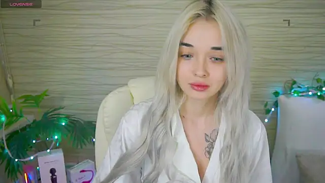 Ashley S online show from February 10, 2025, 3:13 am