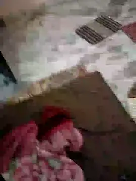 Snapshot of AuntyLover_BhabhiLover_ chatting on December 5, 2024, 4:53 am AuntyLover BhabhiLover online show from December 5, 2024, 4:53 am