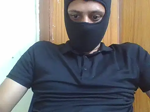 Snapshot of AuntyLover_BhabhiLover_ chatting on February 5, 2025, 5:09 pm AuntyLover BhabhiLover online show from February 5, 2025, 5:09 pm