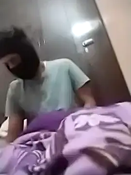 Snapshot of AuntyLover_BhabhiLover_ chatting on February 23, 2025, 11:47 pm AuntyLover BhabhiLover online show from February 23, 2025, 11:47 pm